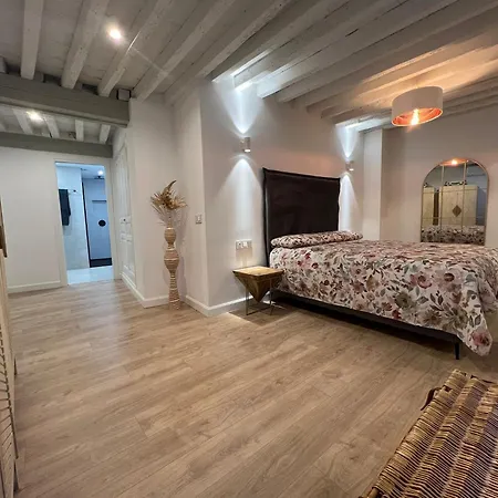 아파트 Reycatedral Lujo 3rooms - En El Centro Historico *