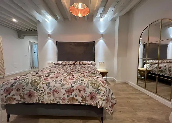 Reycatedral Lujo 3rooms - En El Centro Historico Appartement Málaga